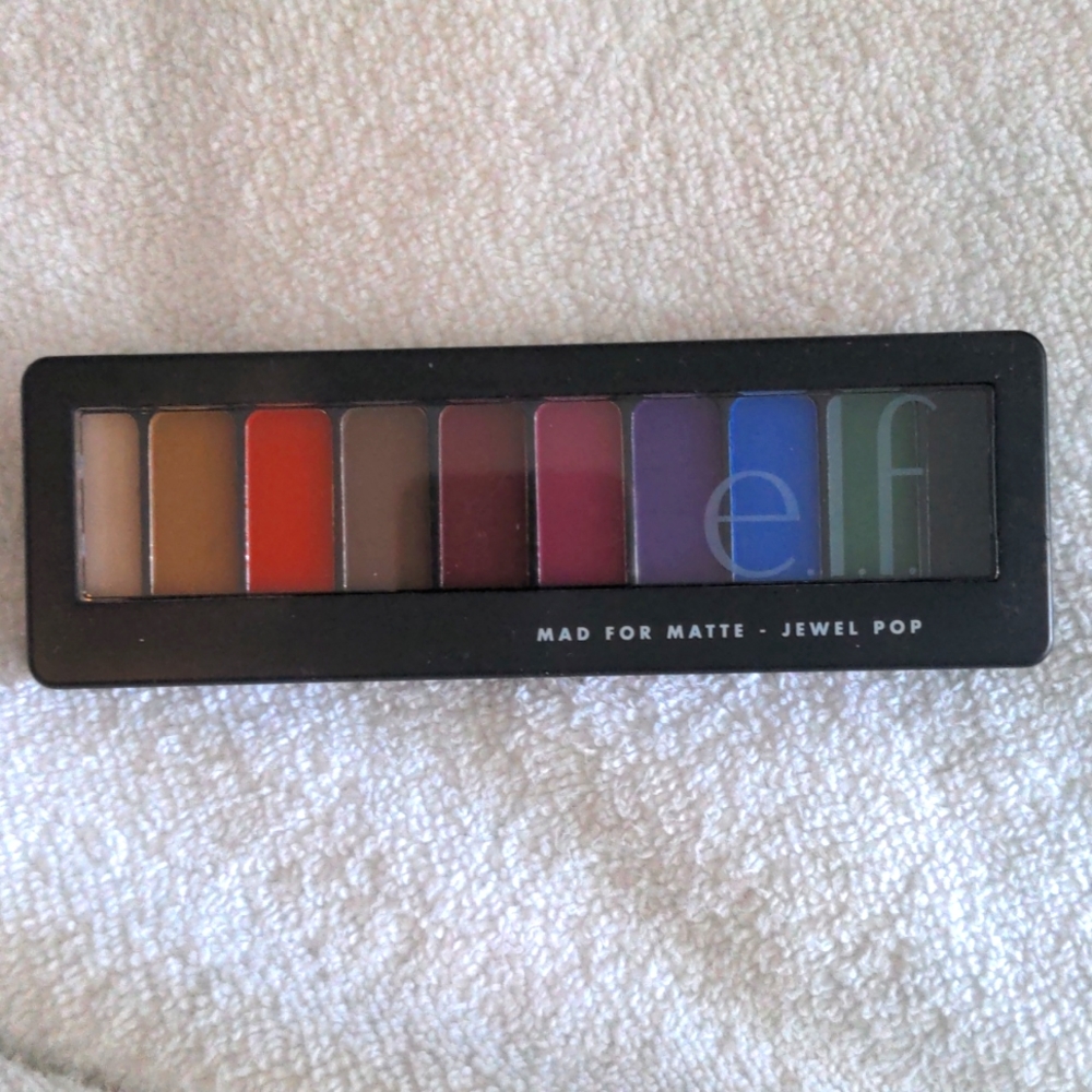 Elf eyeshadow palette